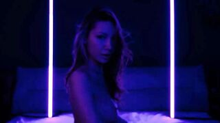 LovelyGin - Porn Video [Myfreecams]: alluring temptress, perfectly contoured décolletage, preserved stream