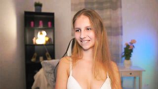 Emmie_murray - Porn Video [Myfreecams]: lovers, mesmerizing diva, luscious assets