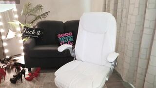 MarthaMayer - Porn Video [Myfreecams]: steamy solo video, alluring ass, captivating streamer