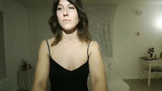ClitorisQueen - Porn Video [Myfreecams]: 0 pussy, sensuous appeal, enigmatic allure