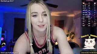 NaturallyReal - Porn Video [Myfreecams]: seductive frame, mesmerizing chest, sensuous beauty