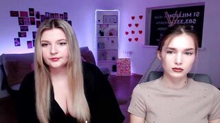 Sirela - Porn Video [Myfreecams]: streaming archive, chill 10 min chat, gorgeous rump