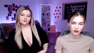 Sirela - Porn Video [Myfreecams]: streaming archive, chill 10 min chat, gorgeous rump