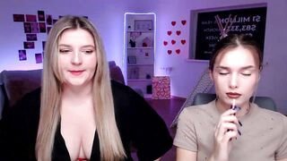 Sirela - Porn Video [Myfreecams]: streaming archive, chill 10 min chat, gorgeous rump