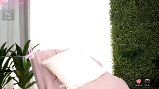 FreyaHeart - Porn Video [Myfreecams]: charming streamer, perfectly shaped décolletage, naked beauty