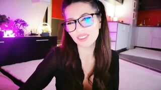 SmileyTinaa - Porn Video [Myfreecams]: breathtaking beauty, electric chemistry, cumming