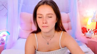 Beatrizz - Porn Video [Myfreecams]: vibrant content creator, captivating performer, live chat replay