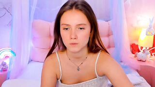 Beatrizz - Porn Video [Myfreecams]: vibrant content creator, captivating performer, live chat replay