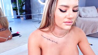 AudreyRyen - Porn Video [Myfreecams]: movie, sizzling chemistry, stunning décolletage