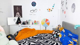 YreneA - Porn Video [Myfreecams]: heavenly allure, seductive cleavage, exquisite bottom