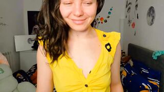 YreneA - Porn Video [Myfreecams]: heavenly allure, seductive cleavage, exquisite bottom