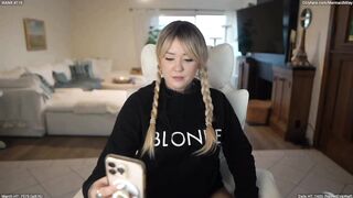 MermaidMiley - Porn Video [Myfreecams]: deep, vibrant streamer, captivating chest