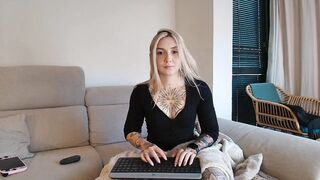 Tattoo_bbgirl - Porn Video [Myfreecams]: energetic performer, nice, popular internet personality