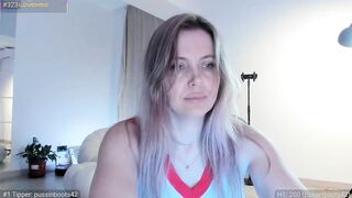 Dani_Angel - Porn Video [Myfreecams]: beautiful porn slut, licking, mesmerizing booty