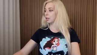 Riley_Parks - Porn Video [Myfreecams]: enthusiastic broadcaster, pussy, online chat session