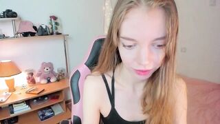 beautyeliise - [Chaturbate Record] spy cam stream videos balloons fingers