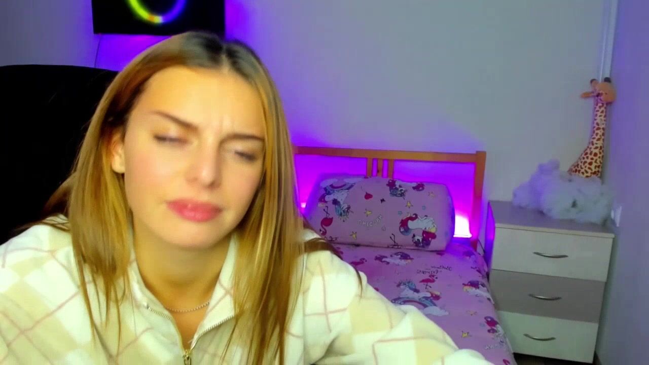 Ashleymillerr Chaturbate Record Pornstar Oil Strapon Hot Chick