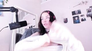 shesnotuwu - [Chaturbate Record] cam girl erotic show ticket show ass fuck