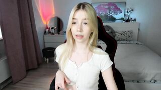 _emiliaaa - [Chaturbate Record] mature dom fingers feet