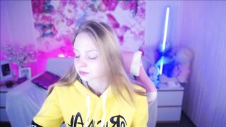 laura_sun_ - [Chaturbate Record] cam show database tiny bi Online Chat Archive