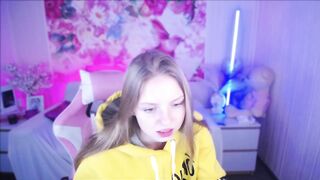 laura_sun_ - [Chaturbate Record] cam show database tiny bi Online Chat Archive