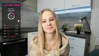 margaretwilkinson - [Chaturbate Record] pretty face smile slim girl