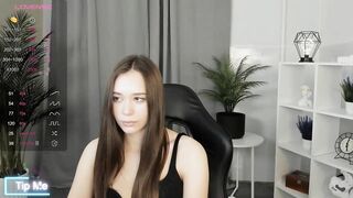 erinslexie - [Chaturbate Record] oral sex long hair orgasm ticket show