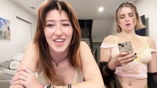 sluttylilsister - [Chaturbate Record] legs face fucking without a bra balloons