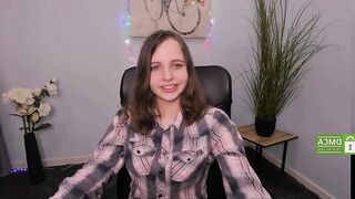 tina_energy - [Chaturbate Record] without a bra fingers fuck machine milf