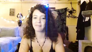 kosmicwife - [Chaturbate Record] nude CB pretty face huge dildo