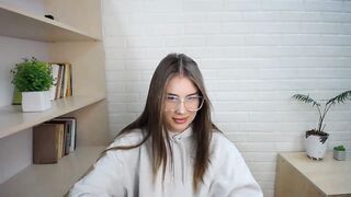 just_queeny - [Chaturbate Record] fingers shaved bi love