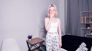 wilonabails - [Chaturbate Record] tall blonde solo leggings