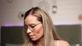brandywhite - [Chaturbate Record] girlnextdoor curvy massage strip