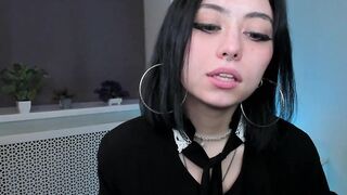 caramelle_al_lampone - [Chaturbate Record] long hair fingering domination queen