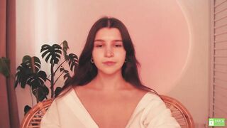 art_of_maye - [Chaturbate Record] dirty talk sister queen without clothes