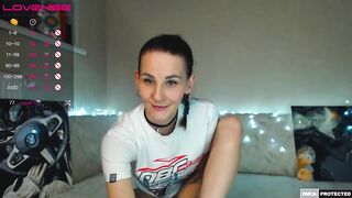 kris_167 - [Chaturbate Record] kissing doggy European feet