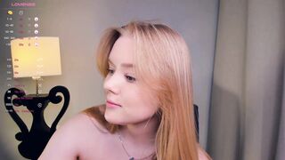 sun_shiiine - [Chaturbate Record] milf doggy fansy huge dildo