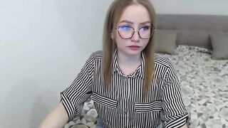 rozy_hot - [Chaturbate Record] girl pvt queen kissing