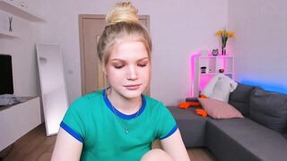 two__xloe - [Chaturbate Record] face fucking alone domi pretty face