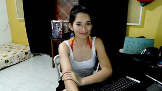 erina_1 - [Chaturbate Record] huge dildo role-play kissing feet