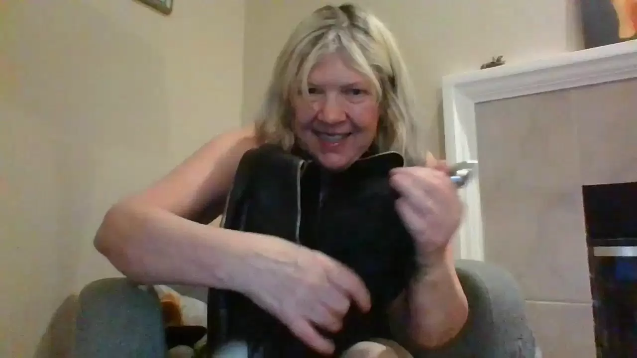 aussietreasure - [Chaturbate Record] stream videos creamy fetish fuck machine