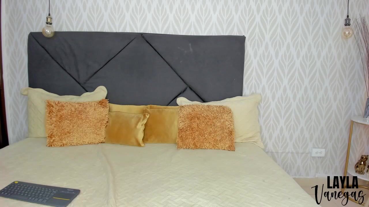 Layla_vanegas- a blur of passionate movement