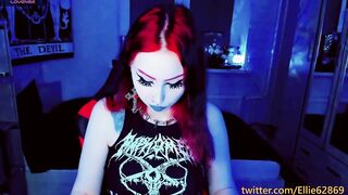 kitty_goth - [Chaturbate Record] tiny lesbian CB solo