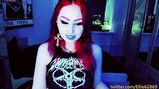 kitty_goth - [Chaturbate Record] tiny lesbian CB solo