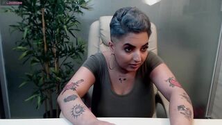 allyiah - [Chaturbate Record] close up massage dildo 1080 hd