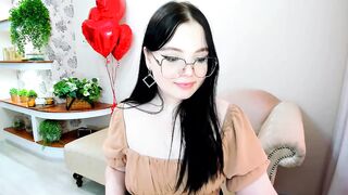 helpmefeel - [Chaturbate Record] exhibition fingering dildo big lips