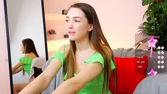 Videos Tagged with evaa_millerr