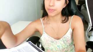 emillybrowm - Chat Porn Stream brat bigbooty lonely pvt
