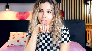 excellent_ella - Chat Latest Stream feed curly free longlegs