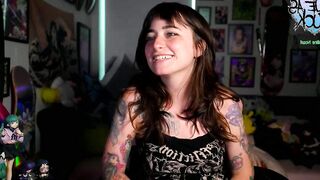 blueasfuck - Chat Latest Stream bigbush tall soles wheel